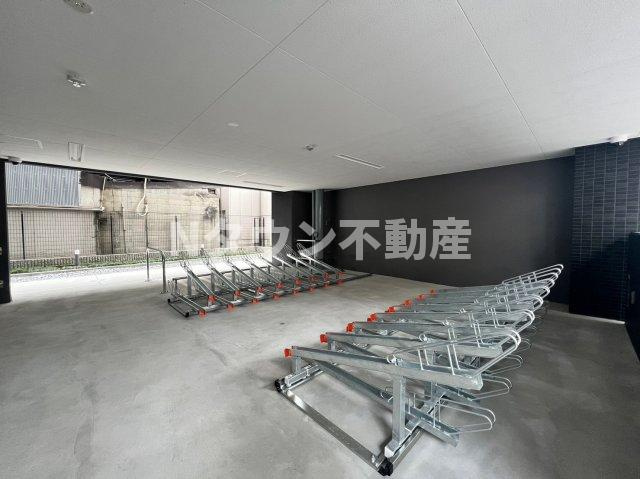 【その他共用部分】 | プレサンス鶴舞駅前レジス | 敷地内駐輪場です