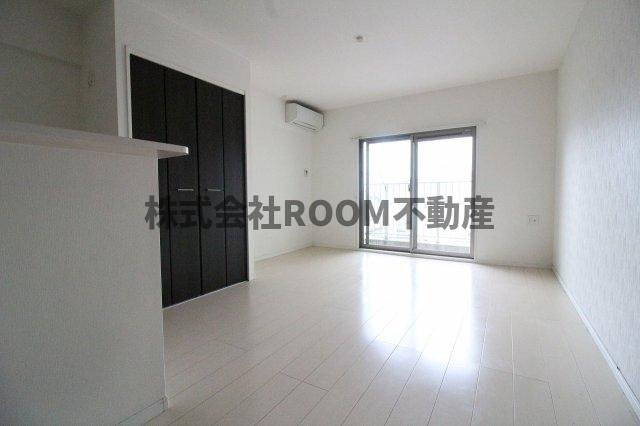 Lien　eterunite（ﾘｱﾝｴﾃﾙﾆﾃ）の居間・リビング|ゆったりとした居間です