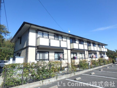 【外観】 | アルブルコリーヌⅡ | ２階建てのアパートです。
