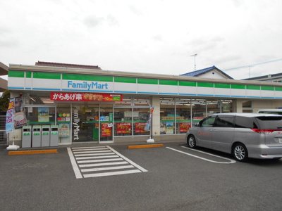 ファミリーマート小金井貫井南町店まで500ｍ
