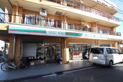ローソンストア１００ 金沢町屋町店まで350ｍ
