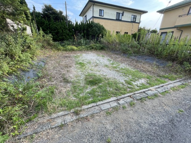 古所K邸貸家の駐車場