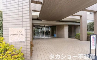 【エントランス】 | 建物の内部です