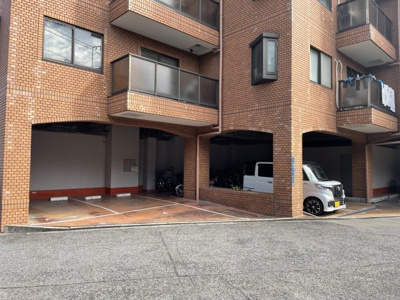 【駐車場】 | センチュリーロイヤル北畠