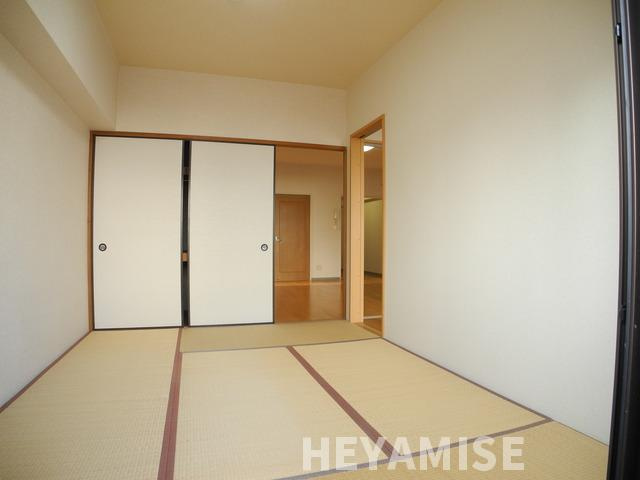 コリーナ島の和室|※反転間取りの別の階のお部屋の写真です※