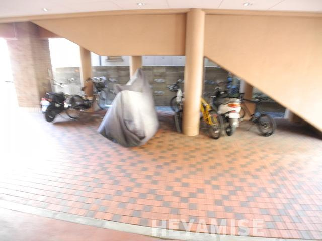 コリーナ島のその他共用部分