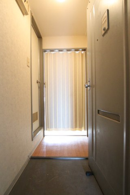 【玄関】 | 栄町フラッツ