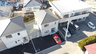 【周辺】 | お客様も敷地内に駐車できます。