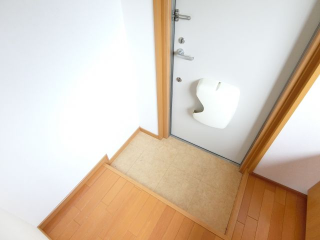 ラフォーレ金剛の玄関