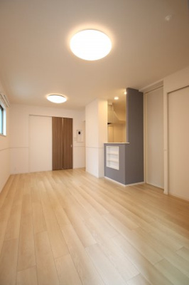 【居間・リビング】 | エレガント茱萸木Ⅲ