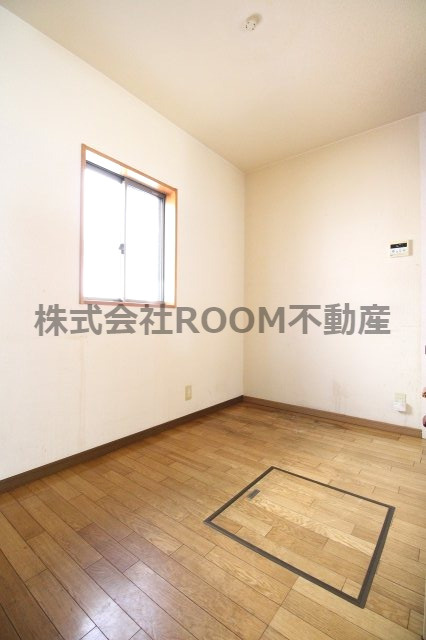 原口貸家(樺山3111)の内装