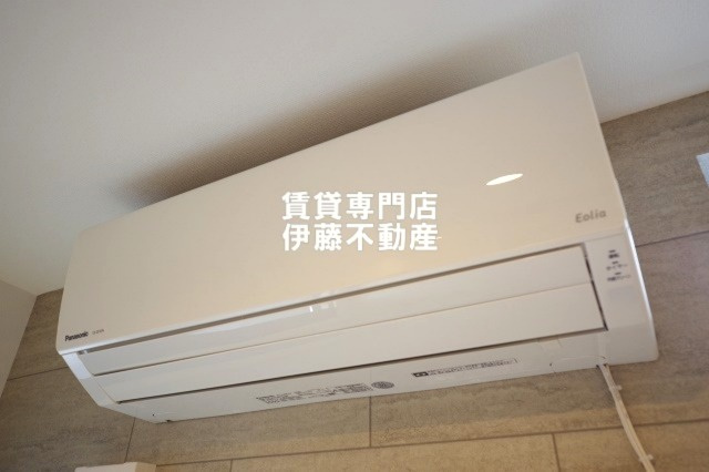 プリシェール名塚の設備|エアコン