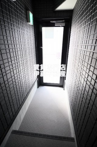 プリシェール名塚のロビー