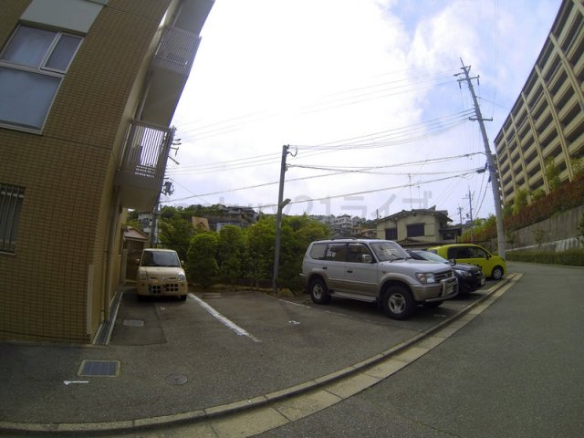 【駐車場】 | タカマツレジデンス宝塚山本