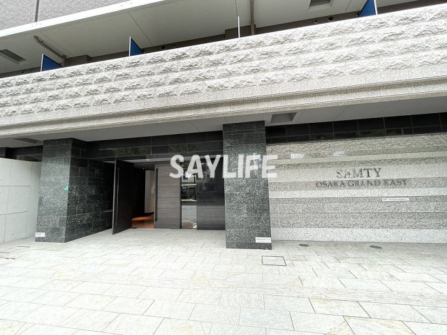 サムティ大阪GRAND EASTのエントランス