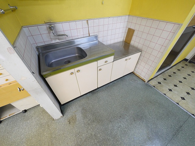 粕本ビルのキッチン|キッチンでお料理をお楽しみください