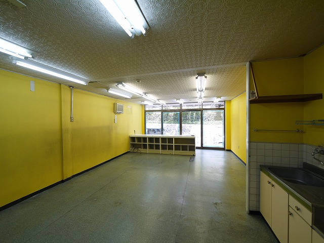 粕本ビルの内装|過ごしやすい室内です