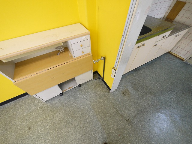 粕本ビルの内装|内装です