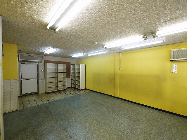 粕本ビルの内装|きれいな内装です