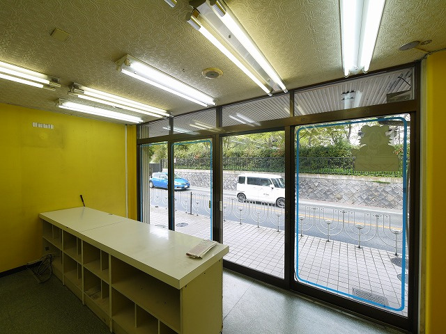 粕本ビルの内装|内装は落ち着いています