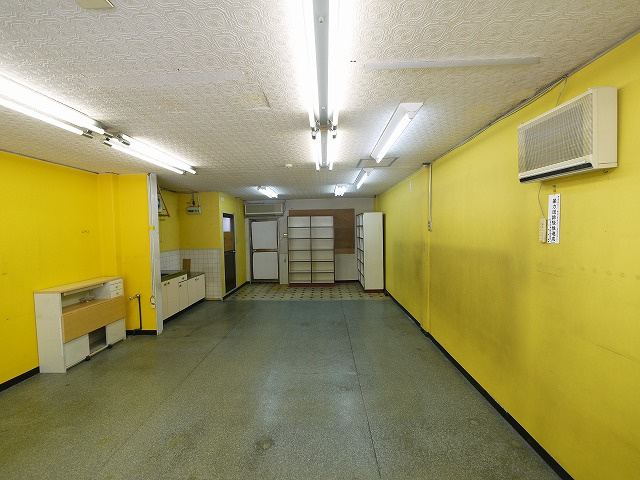 粕本ビルの内装|きれいな内装です