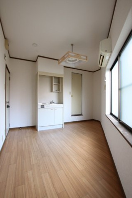 【洋室】 | コーポ汐ノ宮