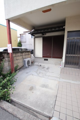 【駐車場】 | 堺市中区毛穴町貸家