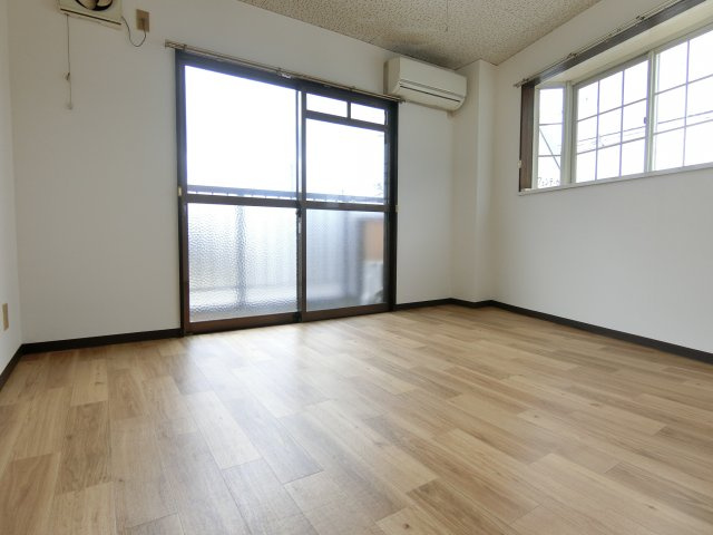 フォンテ・ウノの洋室