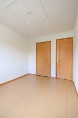 【洋室】 | イジュ　アクシズ