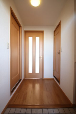 【玄関】 | サザンクロス深井中町