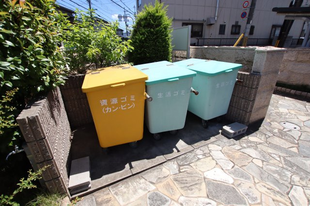 【その他共用部分】 | カーサ・エスペランサ | 敷地内ゴミ捨場