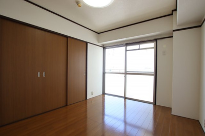 【洋室】 | 春木マンション