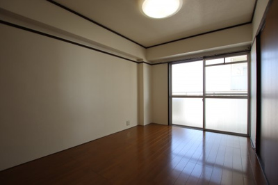 【寝室】 | 春木マンション