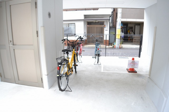 グランエクラ玉出東のロビー