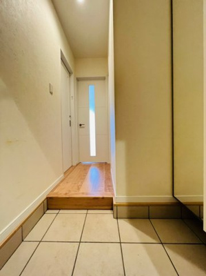 【玄関】 | Riso＋miraieジェームス山WEST