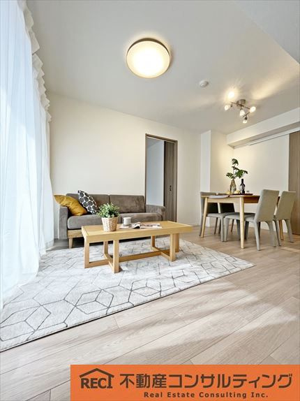 甲南パルミナード六甲のエントランス