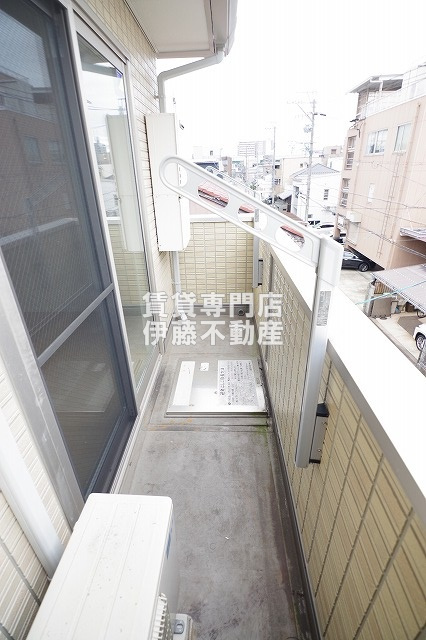 アレーズのバルコニー