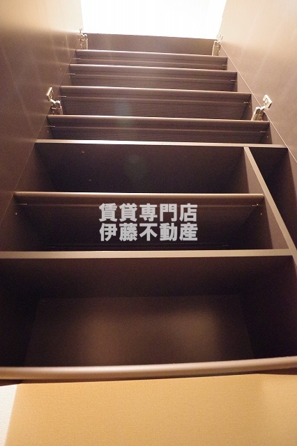 アレーズのその他