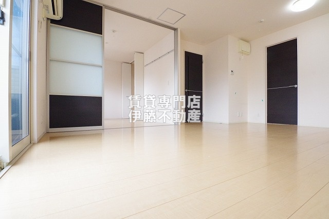 アレーズの内装