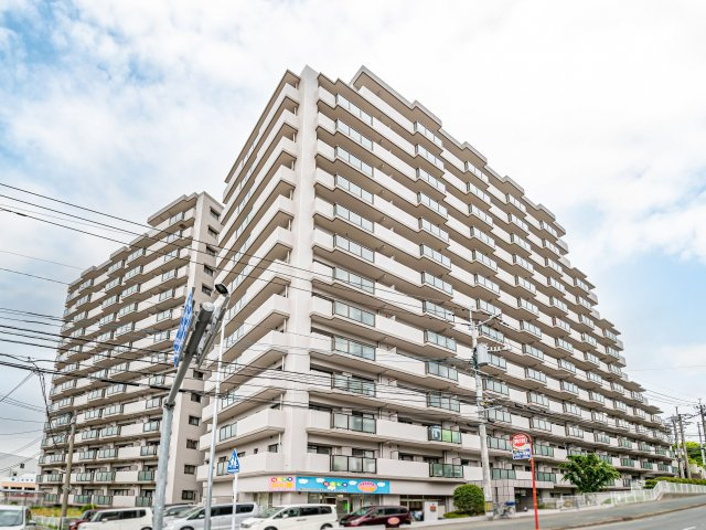 ファミール二日市の外観