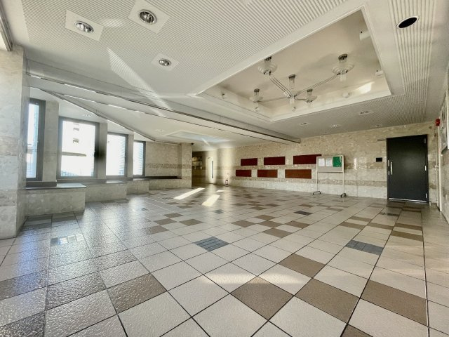 ライオンズマンション箱崎南のエントランス