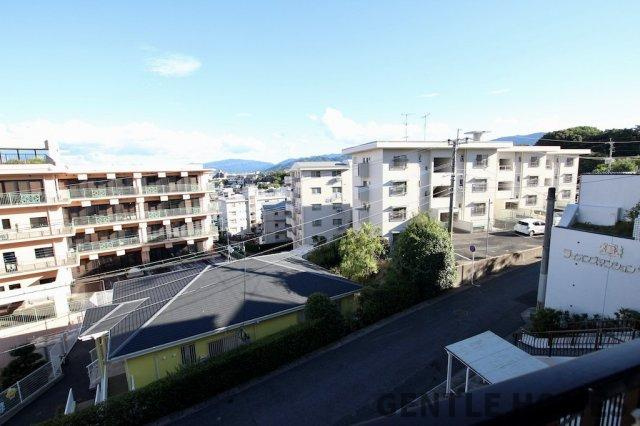 ライオンズマンション寺塚の展望|目の前に大きな建物がなく眺望良好です