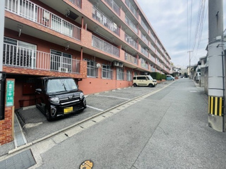 【駐車場】