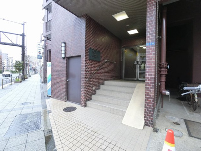 【エントランス】 | ライオンズマンション大森本町 | エントランス部分です。
