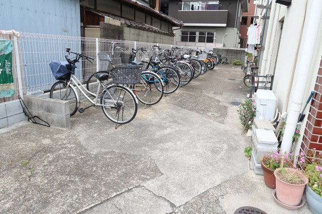 田井ハイツのその他共用部分|敷地内駐輪場