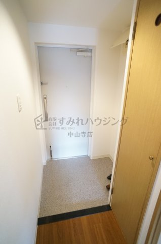 タカマツレジデンス宝塚山本の洗面所|参考、同建物・同間取りの号室