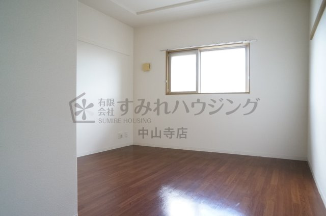 タカマツレジデンス宝塚山本の洗面所|参考、同建物・同間取りの号室