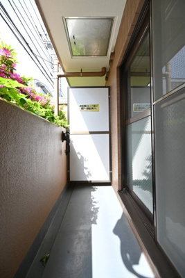 【バルコニー】 | センチュリー西久保