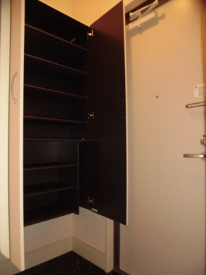 【玄関】 | アリス京町壱番館