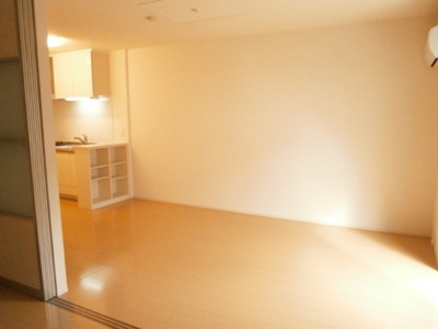 【居間・リビング】 | アリス京町壱番館